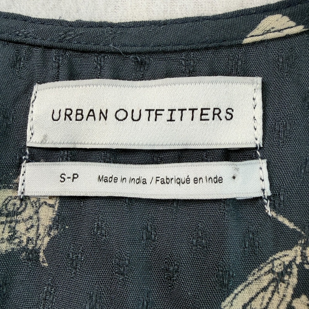 Urban Outfitters Butterfly Print Tie Front Crop Top Sz S Boho Fairy Grunge Y2K - Picture 7 of 10